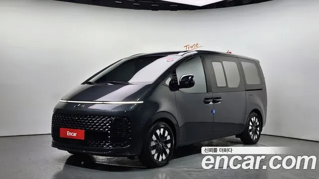 Hyundai Staria 4WD 9 Inspiration