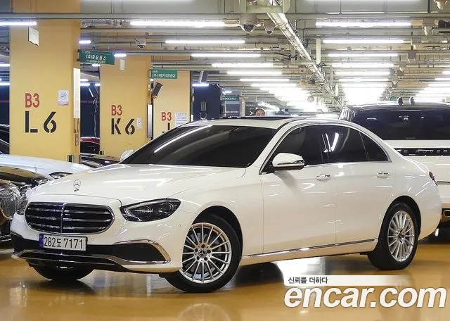 Mercedes-Benz E- W213 E250 Exclusive