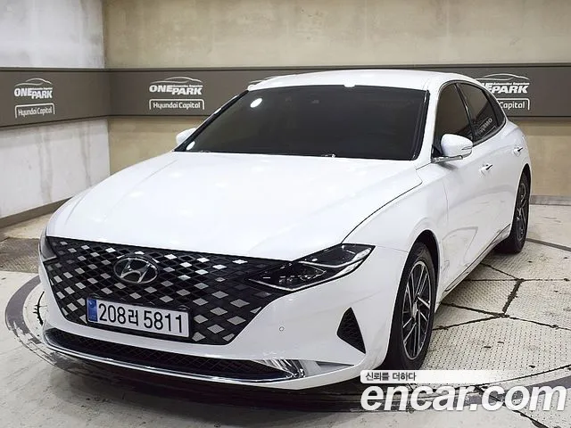Hyundai The New Grandeur IG 2.5 Premium
