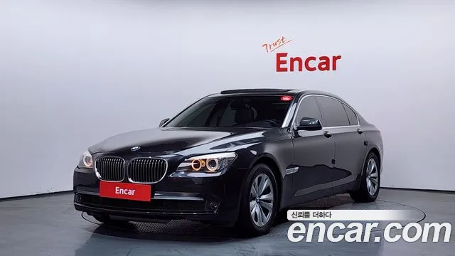 BMW 7 (F01) 740Li
