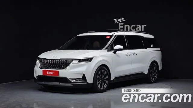 Kia Carnival 4 Gasoline 7 Signature