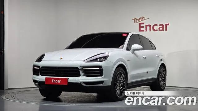 Porsche Cayenne (PO536) 3.0 E-Hybrid