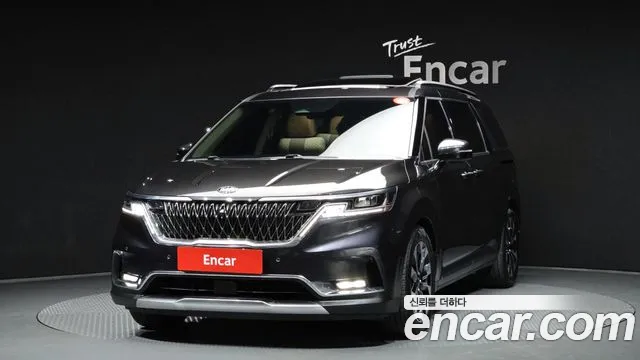 Kia Carnival 4 Gasoline 9 Signature