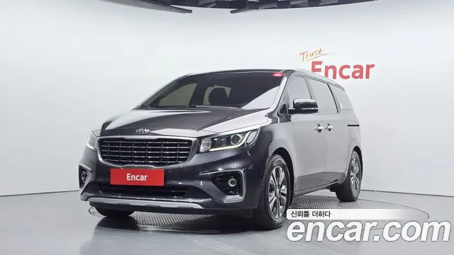 Kia The New Carnival 9