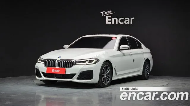 BMW 5 (G30) 520i M