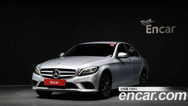 Mercedes-Benz C- W205 C200