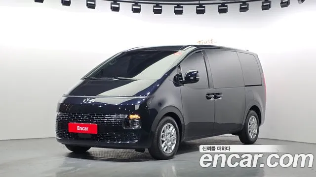 Hyundai Staria 3