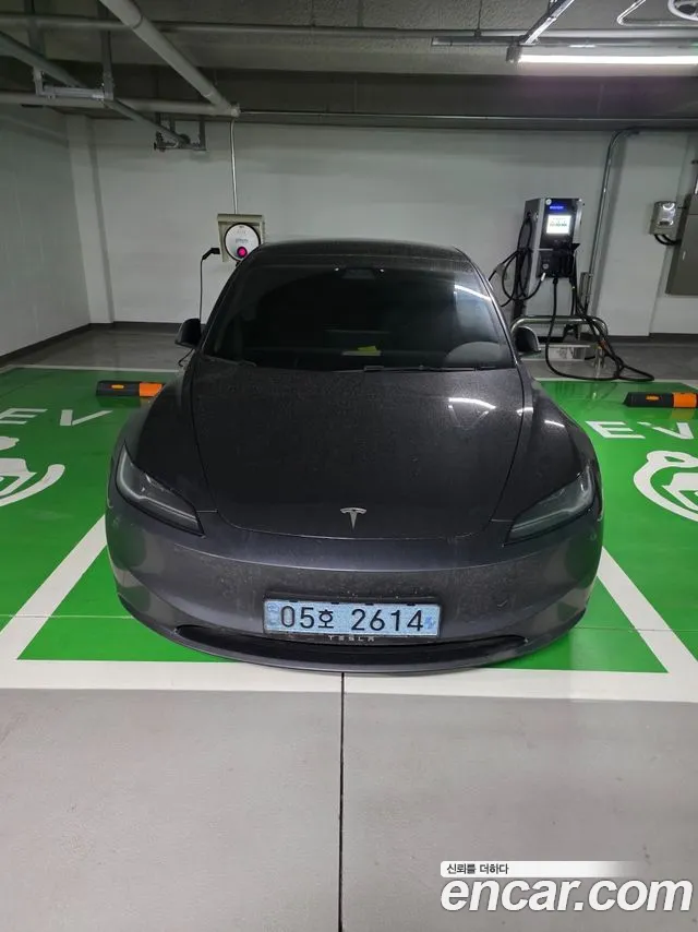 Tesla 3 RWD