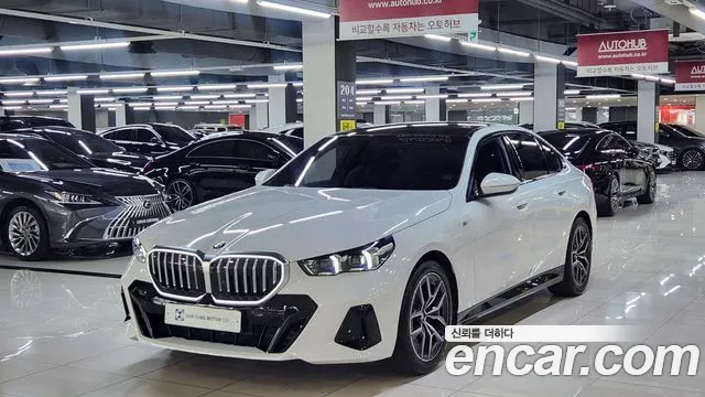 BMW 5 (G60) 520i M