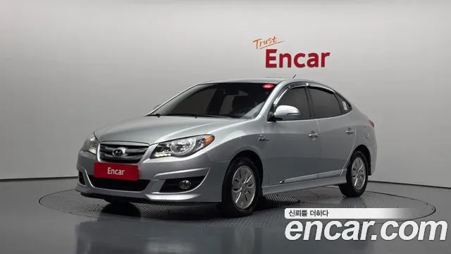Hyundai Avante Hybrid HDeI