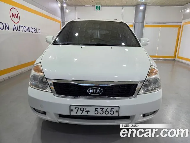 Kia Carnival R Carnival GLX