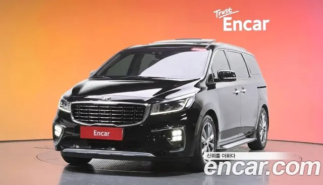 Kia The New Carnival 9 Noblesse