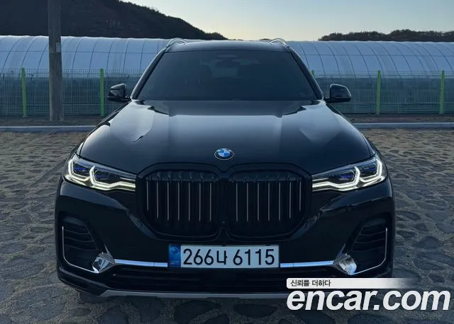 BMW X7 (G07) xDrive 40i 6