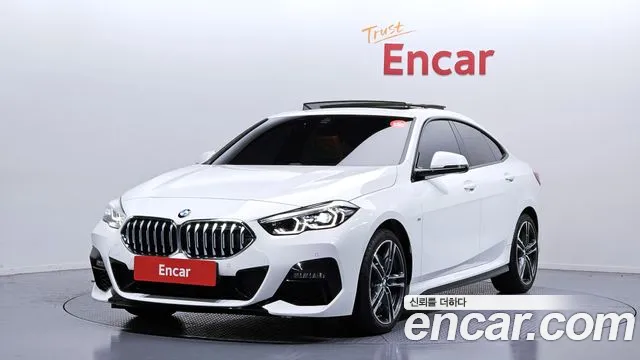 BMW 2 (F44) 220i M