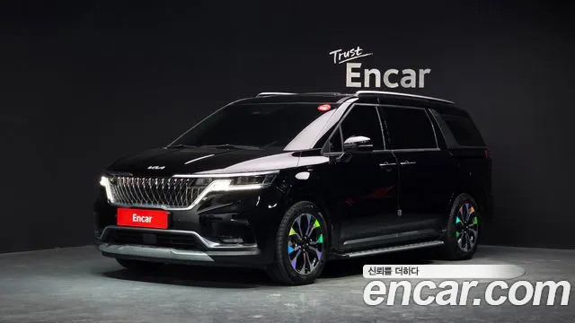 Kia Carnival 4 Gasoline 9 Signature