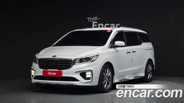 Kia The New Carnival 9 Noblesse