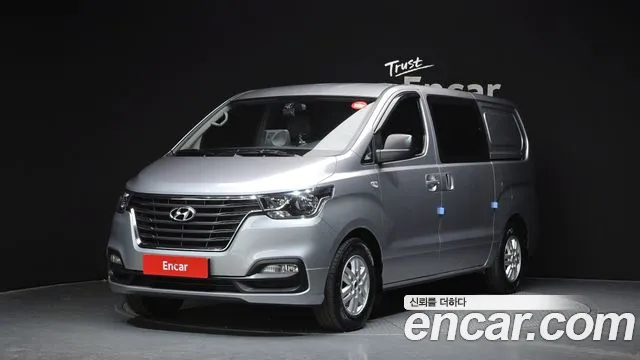 Hyundai The New Grand Starex 5