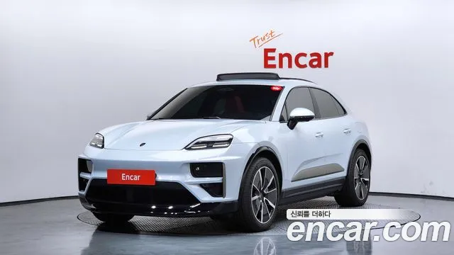 Porsche Macan EV Turbo