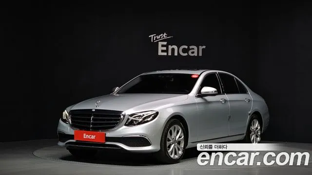 Mercedes-Benz E- W213 E220d Exclusive