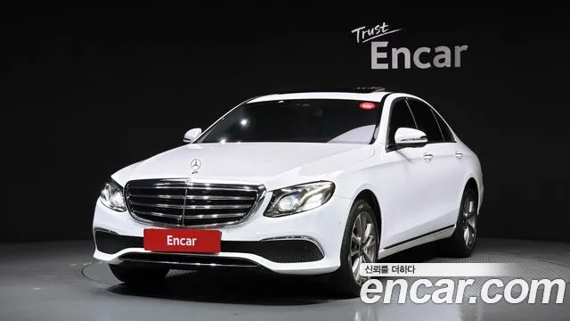 Mercedes-Benz E- W213 E300 Exclusive