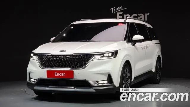 Kia Carnival 4 Gasoline 7 Signature