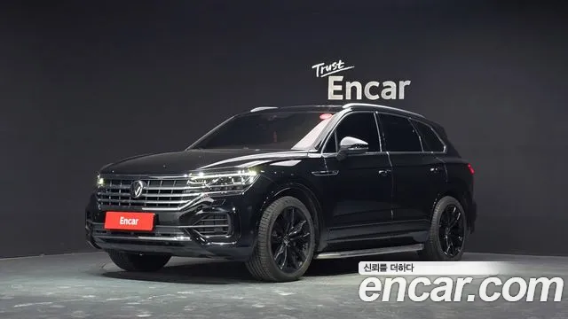 Volkswagen Touareg 3 3.0 TDI R-Line