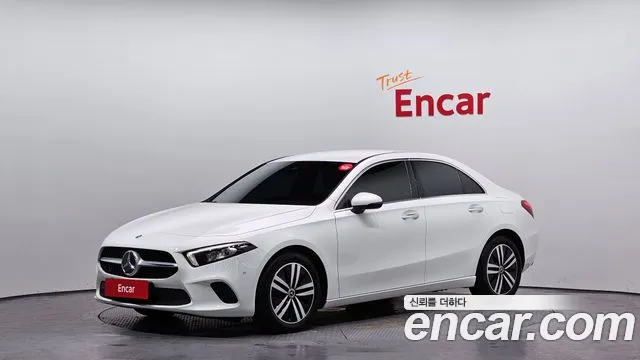 Mercedes-Benz A- W177 A220