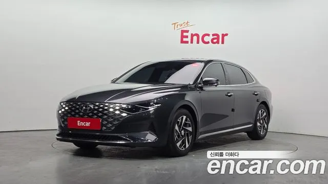 Hyundai The New Grandeur IG Hybrid Exclusive