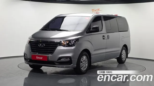 Hyundai The New Grand Starex 5