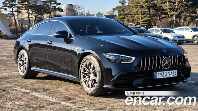 Mercedes-Benz AMG GT 4 43 4MATIC+
