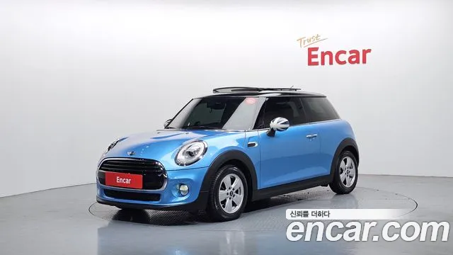 MINI Cooper D Mid 3
