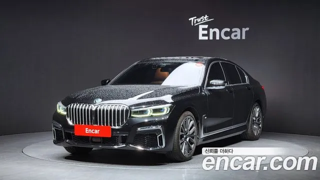 BMW 7 (G11) 740i M