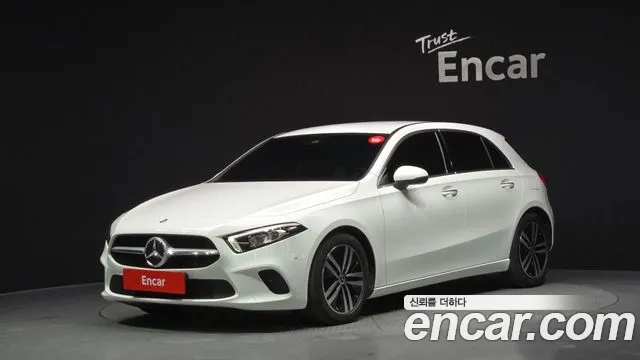 Mercedes-Benz A- W177 A220