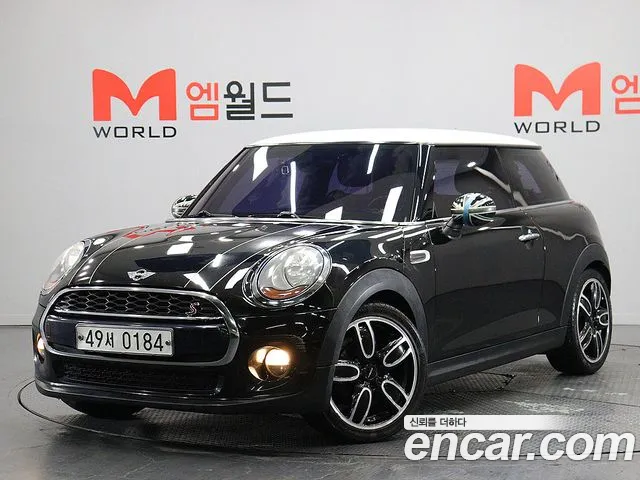 MINI Cooper D Base 3