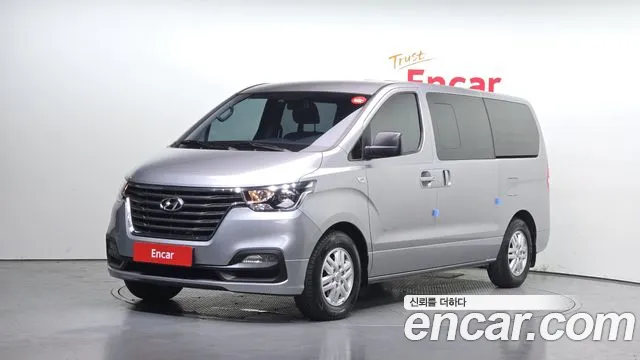 Hyundai The New Grand Starex 5