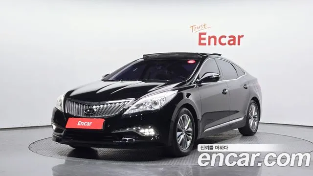 Hyundai Grandeur HG HG240