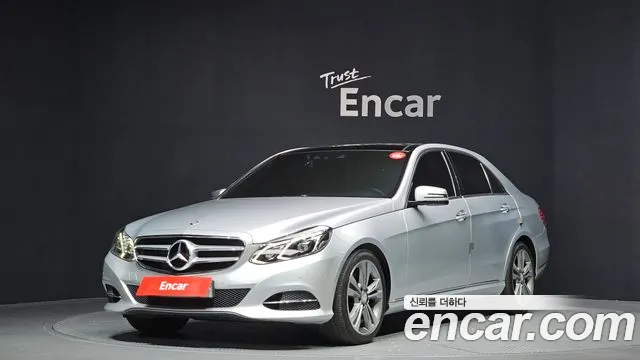 Mercedes-Benz E- W212 E300