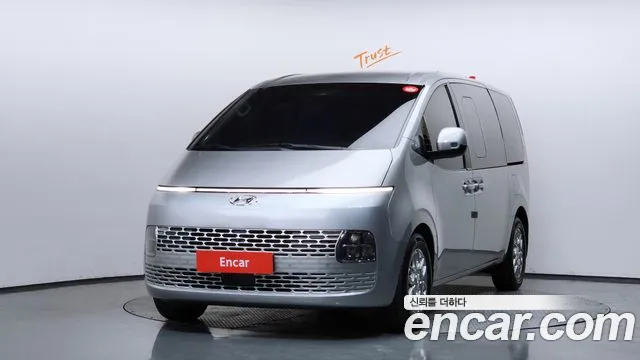 Hyundai Staria L3.5 5