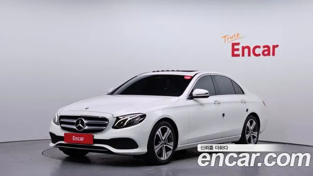 Mercedes-Benz E- W213 E300