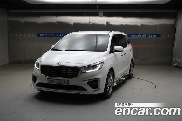 Kia The New Carnival 9 Prestige