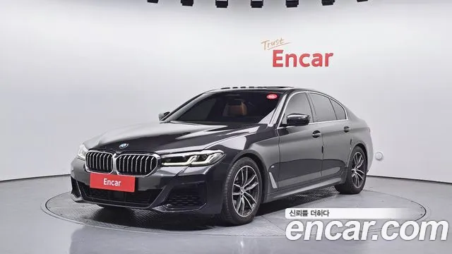 BMW 5 (G30) 520i M