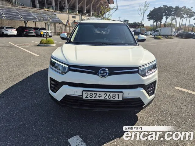 KG Mobility(SsangYong) Tivoli Gasoline 1.5 2WD V3