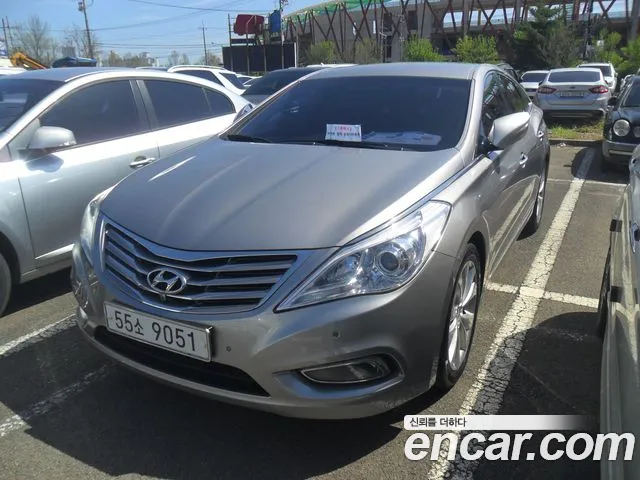 Hyundai Grandeur HG HG300