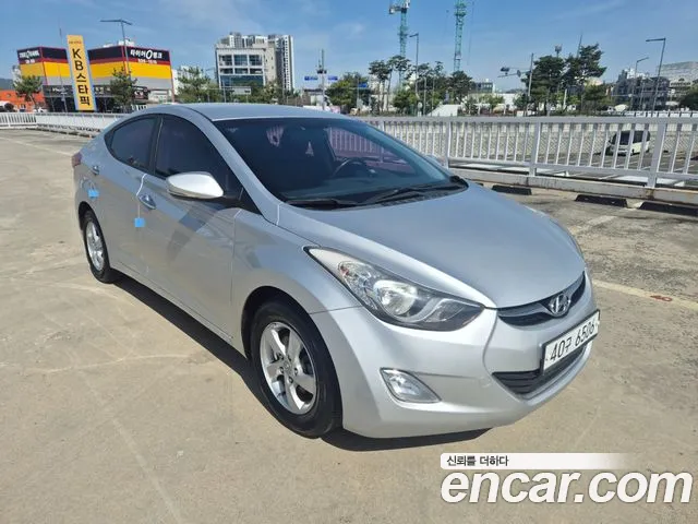 Hyundai Avante MD M16 GDI