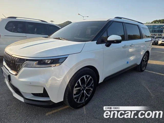 Kia Carnival 4 9 Prestige