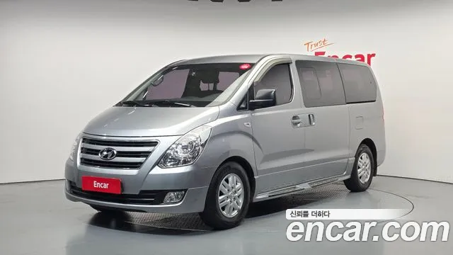 Hyundai Grand Starex 12