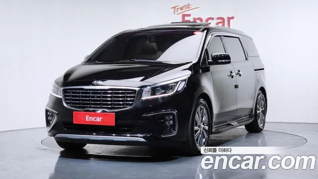 Kia The New Carnival 9 Noblesse