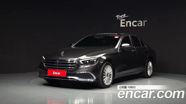 Mercedes-Benz E- W213 E250 Exclusive
