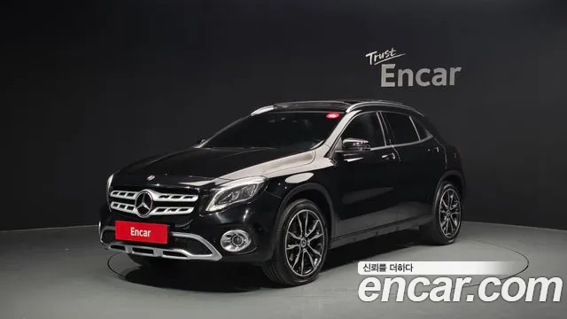 Mercedes-Benz GLA- X156 GLA250 4MATIC