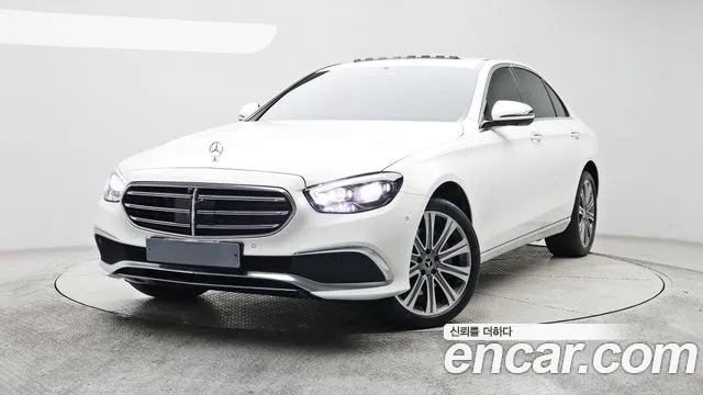 Mercedes-Benz E- W213 E350 4MATIC Exclusive